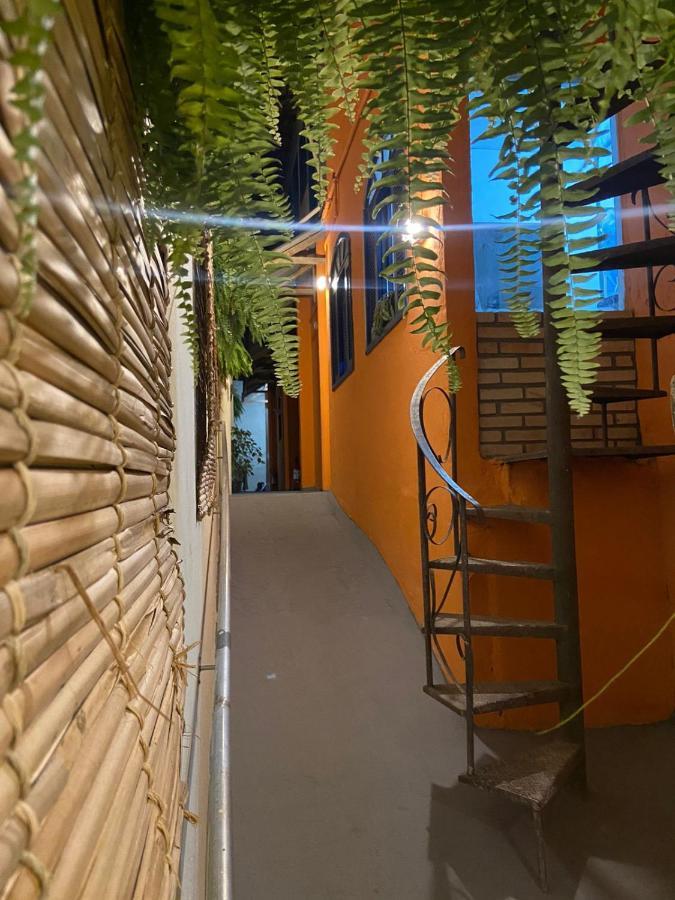 Vilarejo Hostel Pinheiros Guest House São Paulo Exteriör bild